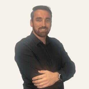 Jamie Georgiou headshot