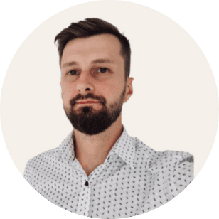 Piotr Sosienko headshot 