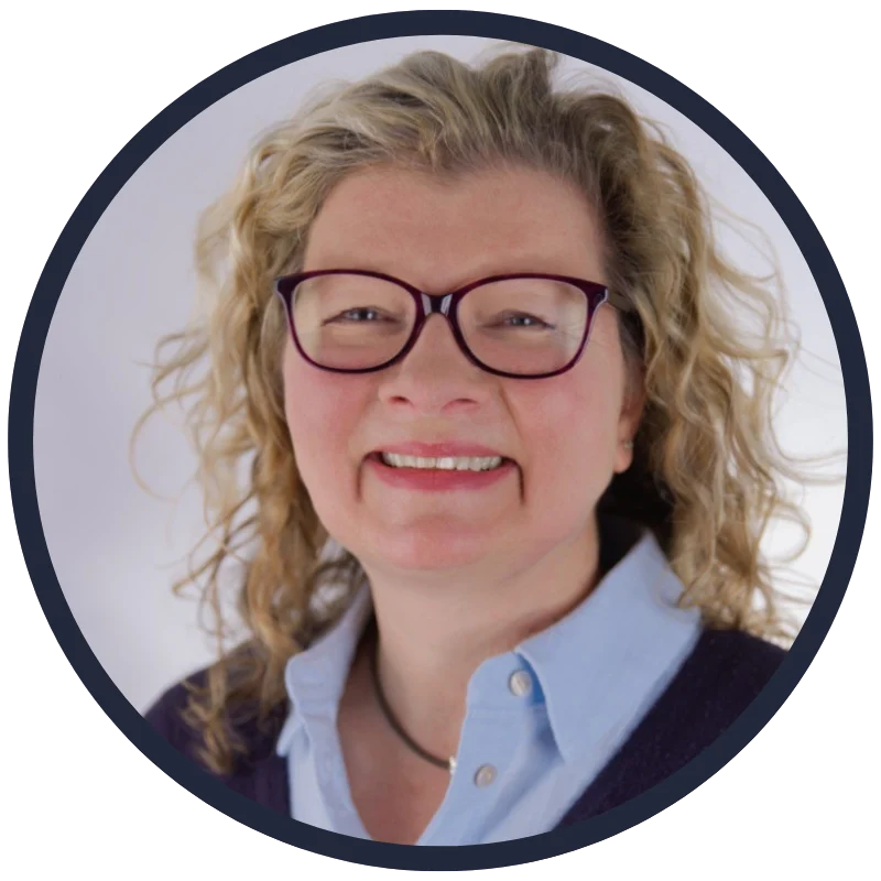 Rachel Roberts headshot 