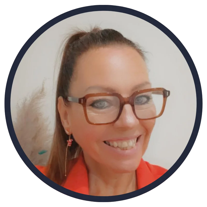 Sharon Laurie headshot